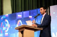 ایران مجری:علیرضا زاهدی مقدم